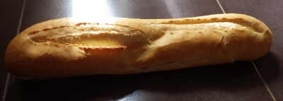 マダガスカルのフランスパン（バゲット）